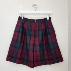 Vintage 70s Tribal High Waisted Wool Red Green Plaid Mom Shorts Preppy 2